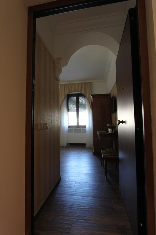 Area Sacra Relais Bed & Breakfast Roma Exterior foto